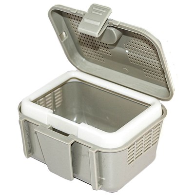 Коробка для наживки Meiho Bait-7 115x95x66мм MH-B-7